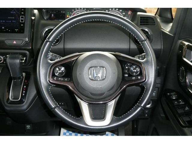 N BOX CUSTOM 4WD