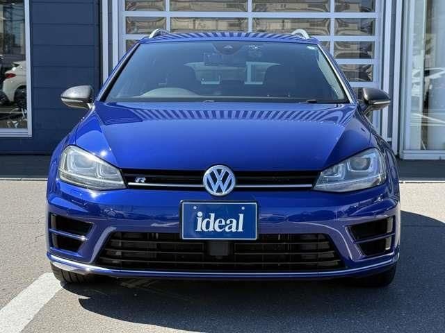 VOLKSWAGEN GOLF R VARIANT