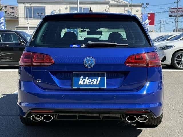 VOLKSWAGEN GOLF R VARIANT