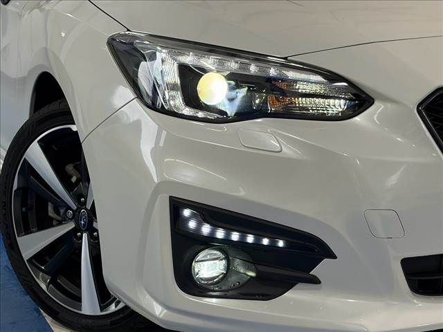 IMPREZA SPORT 4WD