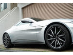 ASTON MARTIN ROADSTER