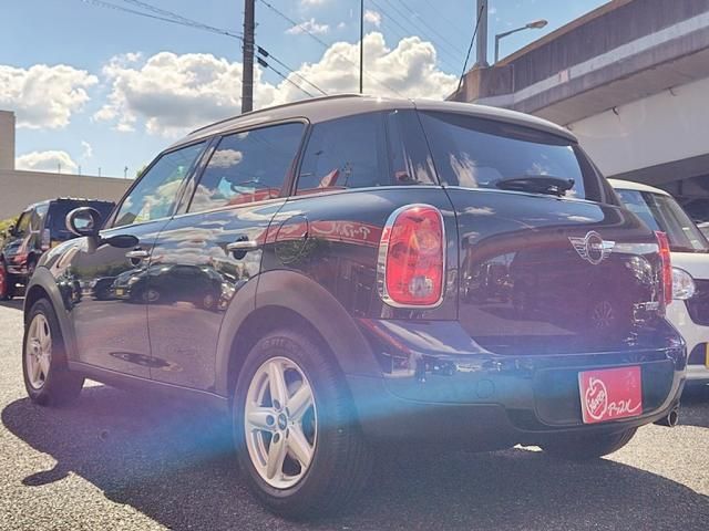 BMW MINI COOPER CROSSOVER