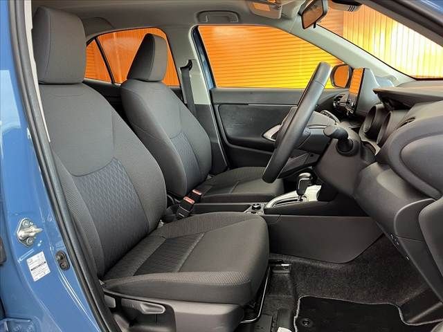 YARIS CROSS HYBRID