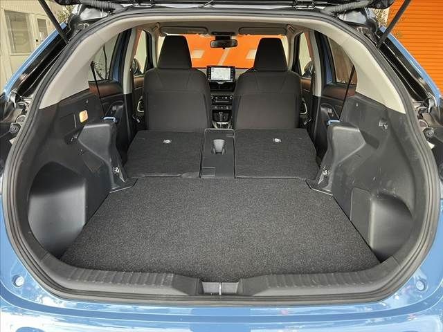 YARIS CROSS HYBRID
