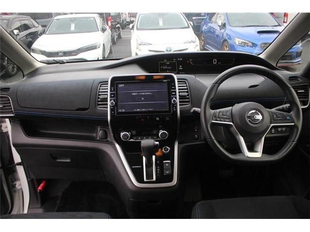 SERENA  S-HYBRID 4WD