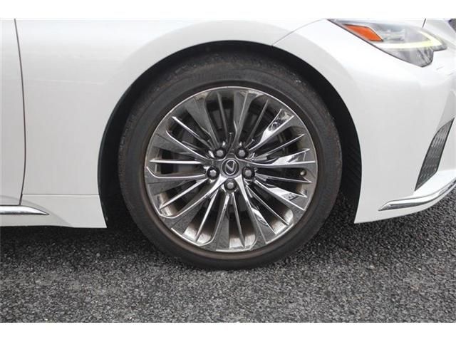 LEXUS LS500