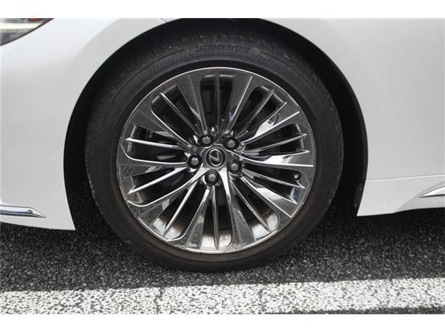LEXUS LS500