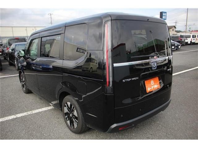 STEPWAGON e:HEV