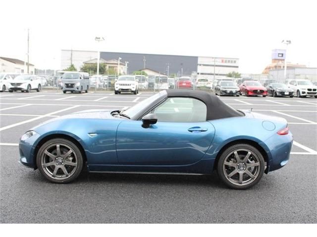 ROADSTER