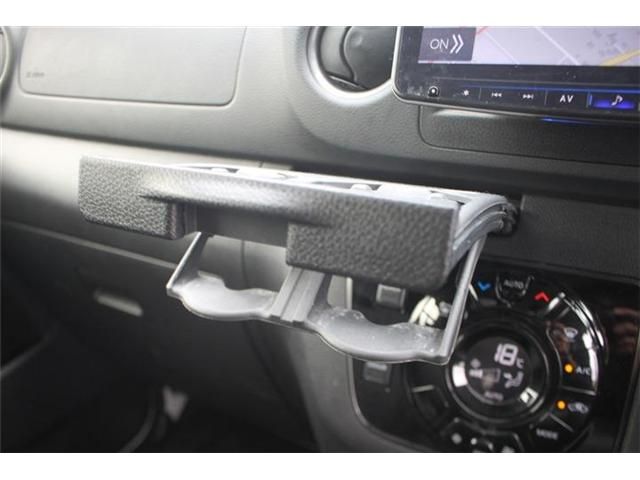 CARAVAN van 2WD
