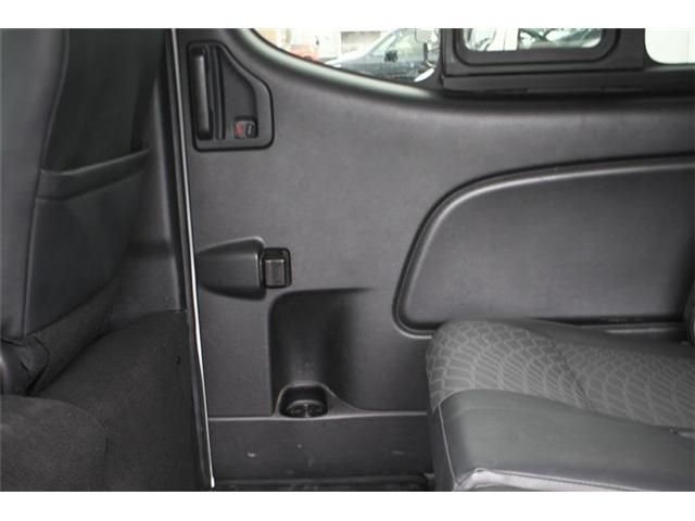 CARAVAN van 2WD