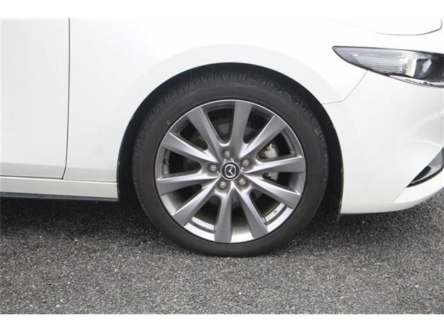 MAZDA3 SEDAN