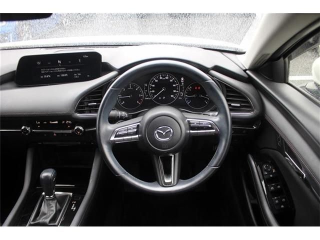 MAZDA3 SEDAN