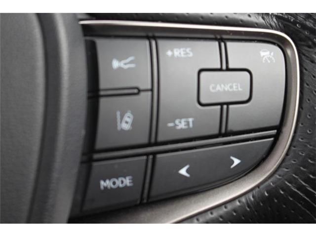 LEXUS UX200