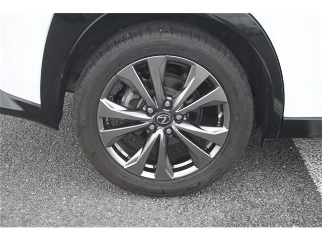 LEXUS UX200
