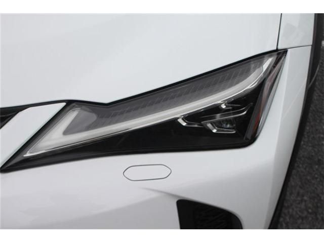 LEXUS UX200