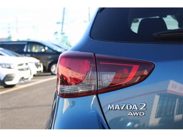 MAZDA2