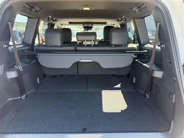 LANDCRUISER 250