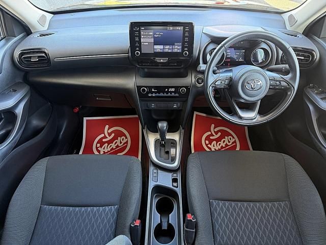 YARIS CROSS