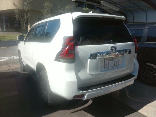 LANDCRUISER PRADO