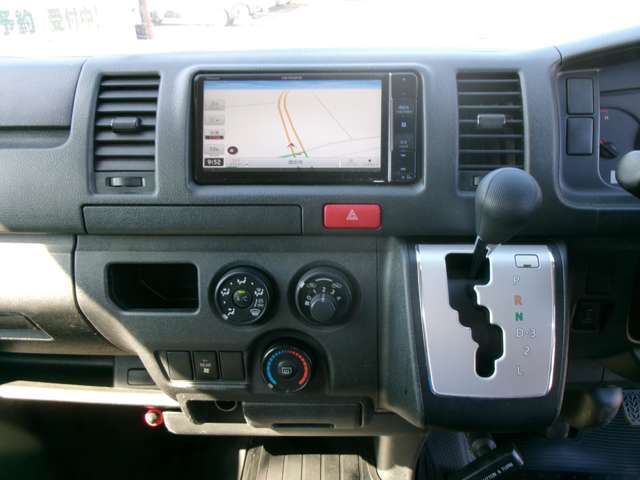 HIACE van 4WD