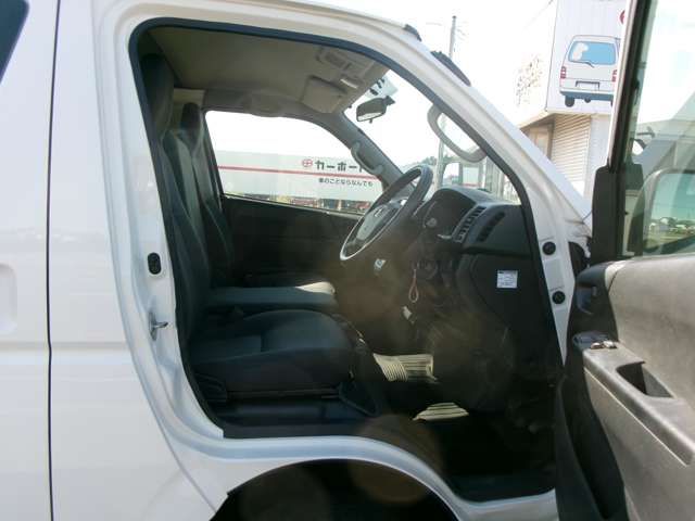 HIACE van 4WD