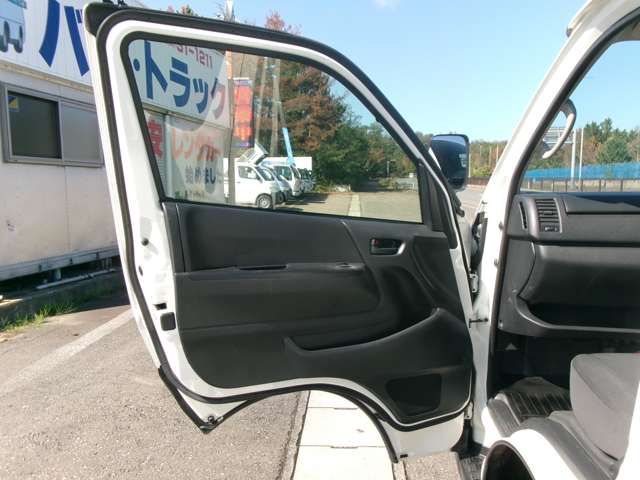 HIACE van 4WD