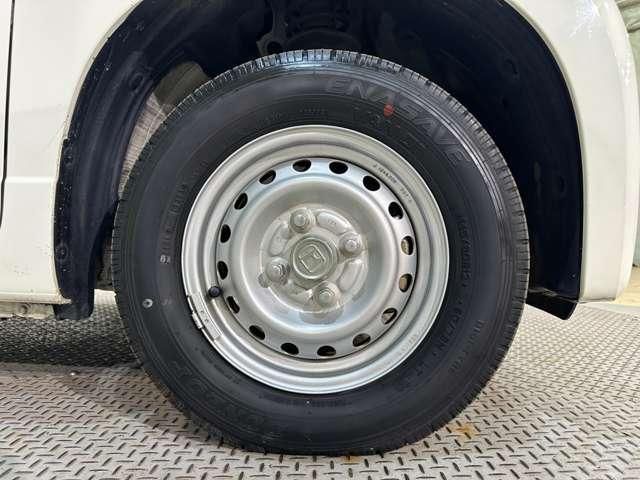N-VAN