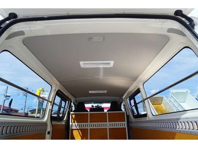 HIACE van 1.25t 2WD