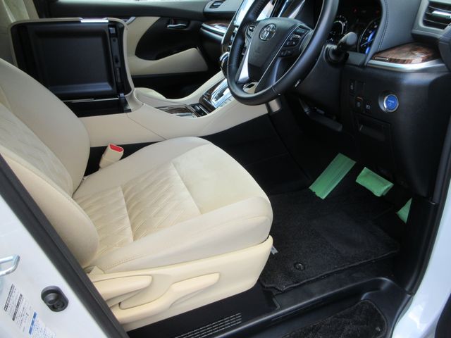 ALPHARD hybrid 4WD