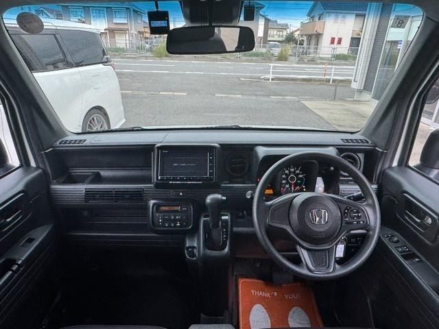 N-VAN