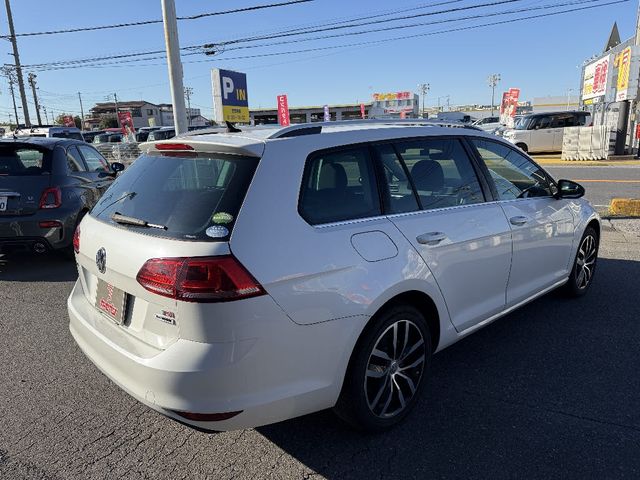 VOLKSWAGEN GOLF VARIANT