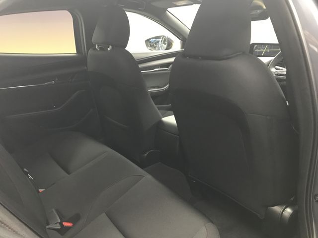 MAZDA3 FASTBACK