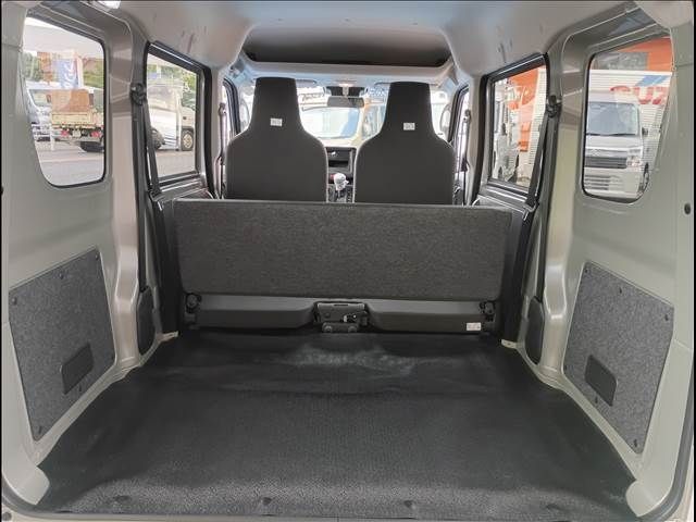 EVERY van 4WD