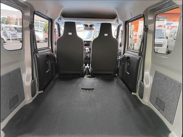 EVERY van 4WD