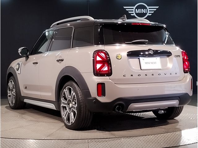 MINI COOPER S E CROSSOVER