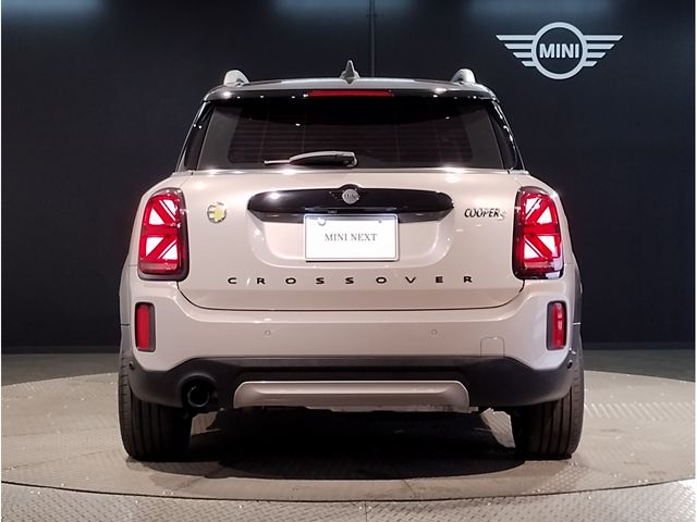 MINI COOPER S E CROSSOVER