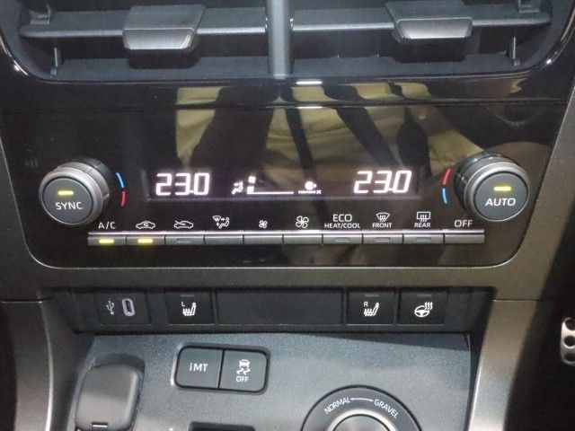 GR YARIS