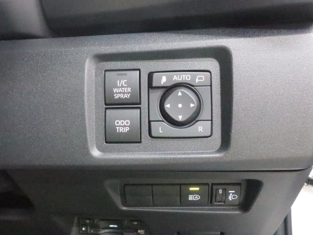 GR YARIS