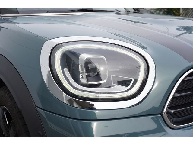 MINI COOPER D CROSSOVER