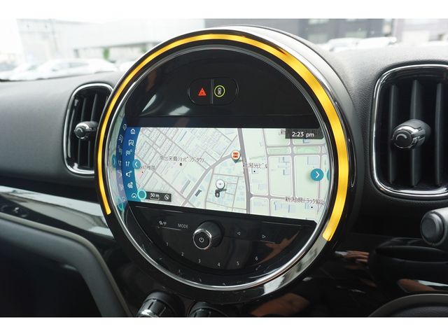 MINI COOPER D CROSSOVER