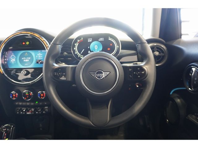 MINI COOPER D 5DOOR