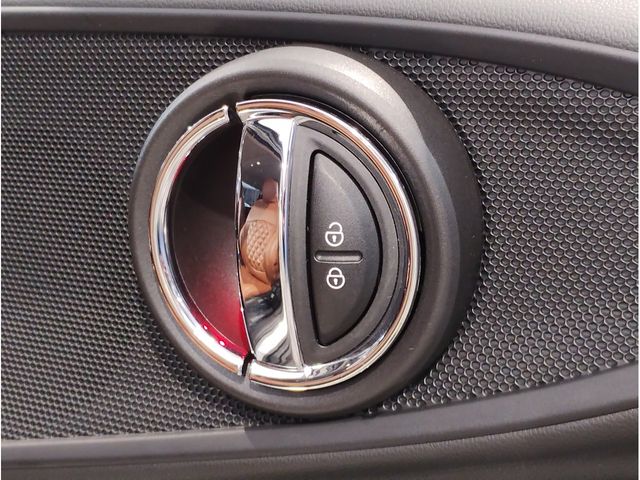 MINI COOPER SD CLUBMAN