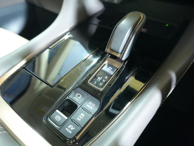 ALPHARD hybrid 4WD