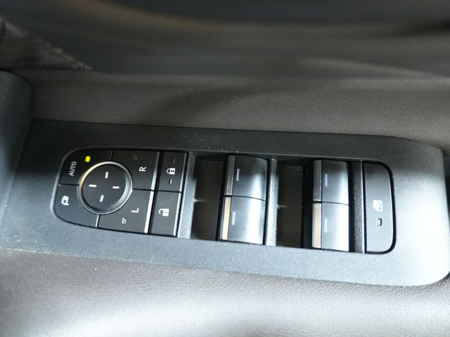 ALPHARD hybrid 4WD