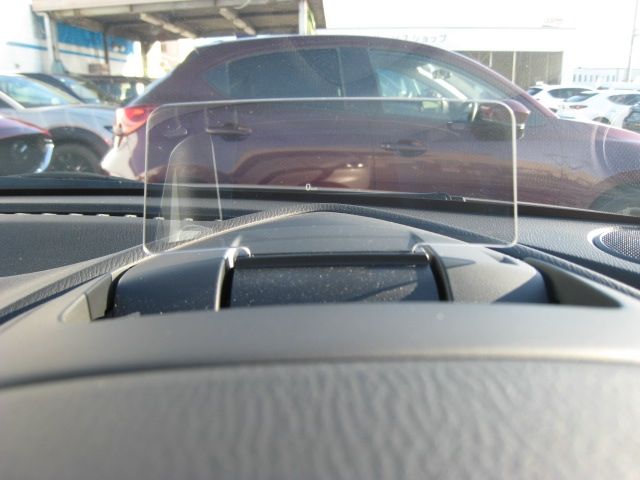 MAZDA2