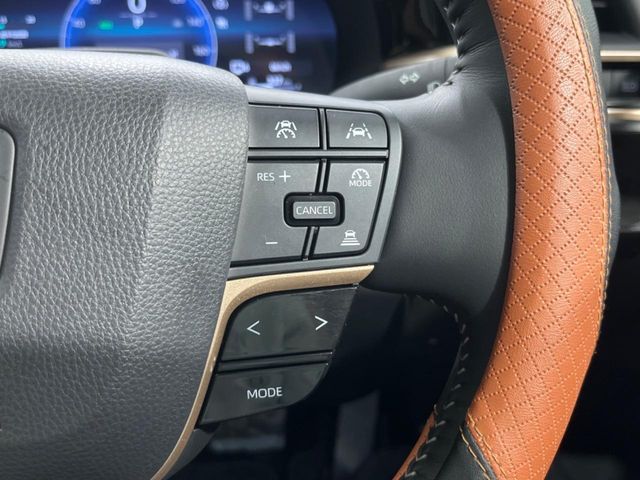 CROWN SPORT
