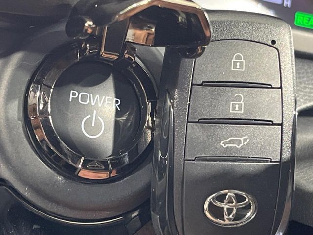 CROWN SPORT