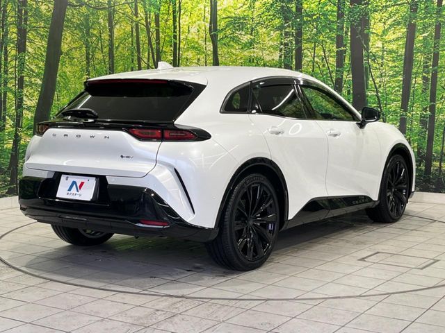 CROWN SPORT