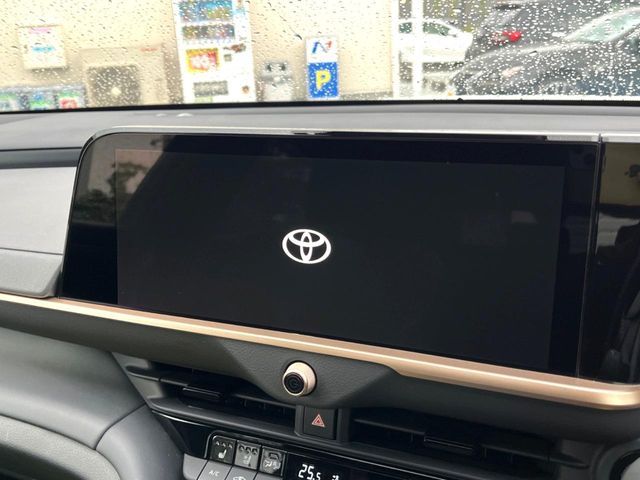CROWN SPORT
